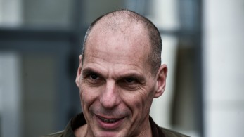 Βαρουφάκης: Αν κλείσουν οι τράπεζες έχουμε την… ΔΗΜΗΤΡΑ – Ελπίζω να μην πάμε στη δραχμή…