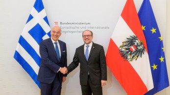 Δένδιας: Εξαιρετική η χειρονομία της Αυστρίας για τα θραύσματα του Παρθενώνα