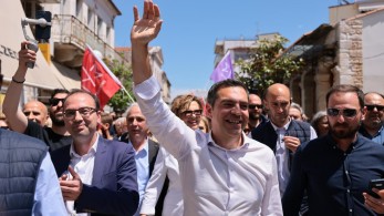 Ο Τσίπρας ξεθάβει τον «μπαμπούλα» της... δεξιάς – Κινήσεις απελπισίας