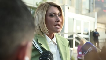 Σία Κοσιώνη για εμπάργκο του ΣΥΡΙΖΑ στον ΣΚΑΙ: Δεν δεχόμαστε μαθήματα ανθρωπίνων δικαιωμάτων