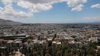 «Η Ελλάδα αλλάζει»: Ξεκινούν τέσσερα προγράμματα για νοικοκυριά και επιχειρήσεις