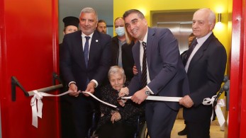 Εγκαινιάστηκε το Πολιτιστικό Κέντρο Ελληνικού «Ελένη Γλύκαντζη – Αρβελέρ» (Φωτογραφίες – Βίντεο)