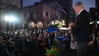 Ο Δημήτρης Αβραμόπουλος κεντρικός ομιλητής στα εγκαίνια του εκλογικού κέντρου της ΝΔ στην Πάτρα