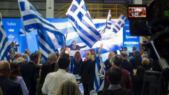 Νεανικός παλμός στην κεντρική προεκλογική ομιλία του Φώτη Καρύδα