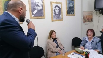 «Αραία, αραία να φαινόμαστε καμιά σαρανταρέα» στις προεκλογικές συγκεντρώσεις του ΣΥΡΙΖΑ (εικόνες)