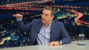 Νατουραλιζέ εξυπνάδες από Τσίπρα