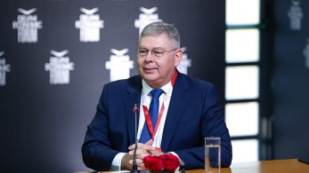 Α. Σιάμισιης:  Στρατηγική της HELLENiQ ENERGY, η μείωση του περιβαλλοντικού αποτυπώματος