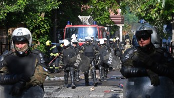 Κόσοβο: επί ποδός στρατιώτες του ΝΑΤΟ - Φρουρούν κτήριο σε πόλη Σέρβων