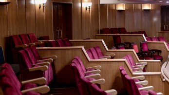 ΔΥΠΑ: τέλος χρόνου για τα δωρεάν voucher θεάτρου