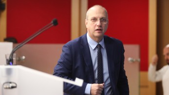 Εκλογές 2023 - Οικονόμου: «γκάζι ή φρένο» το δίλημμα των εκλογών