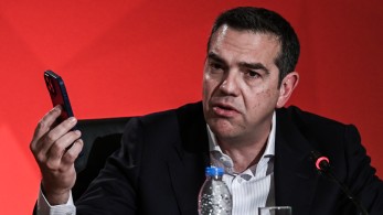 Αλέξης Τσίπρας: μη φεύγεις μη, με πόνο σ' το φωνάζουν