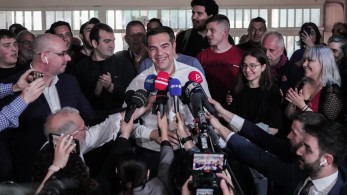 Δεν κατάλαβαν τίποτα Τσίπρας - ΣΥΡΙΖΑ: φταίνε το ΠΑΣΟΚ και το ΚΚΕ