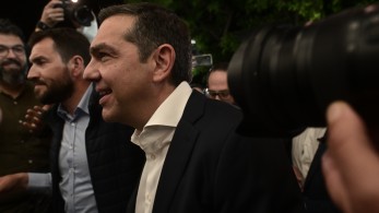 Αρχηγός ελέω εκλογών ο Τσίπρας - Ακονίζονται μαχαίρια στον ΣΥΡΙΖΑ