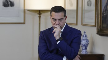 Εκλογές 2023: το πένθος ταιριάζει στον Αλέξη