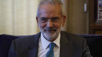 Ορκίστηκε ο Ιωάννης Σαρμάς - Τι περιέχει ο μπλε φάκελος Μητσοτάκη