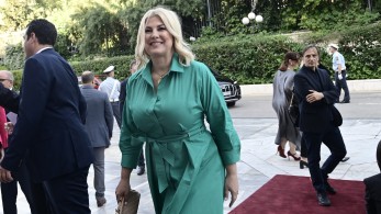 Ράνια Θρασκιά: ΣΥΡΙΖΑ για τα... μάτια του Τσίπρα