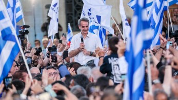 Μητσοτάκης από Ηράκλειο: Είμαστε νικητές, όχι αλαζόνες