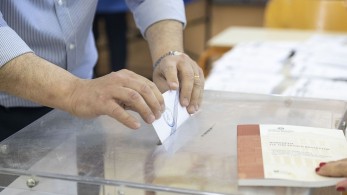 Δημοσκόπηση MRB: Κυριαρχία Μητσοτάκη, τρίτος και... καταϊδρωμένος ο ΣΥΡΙΖΑ