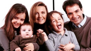 «Χρόνια Πολλά, μαμά μας!» - Η ανάρτηση του πρωθυπουργού για τη γιορτή της μητέρας