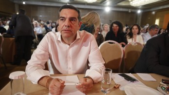 Γιε μου, είν' ο πόνος μου αβάσταχτος, καλέ μου...