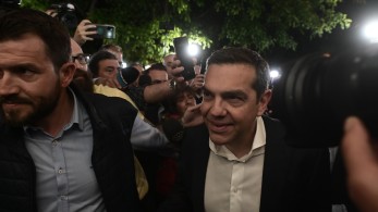Το φάντασμα του Στάλιν πάνω από την Κουμουνδούρου