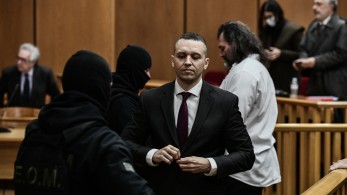 Ξεπληρώνει τα «χρέη» του ο Κασιδιάρης: στο απυρόβλητο του χρυσαυγίτη ο ΣΥΡΙΖΑ