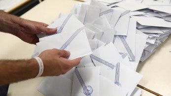 Ψήφος αποδήμων: προ των ευθυνών τους ΠΑΣΟΚ και Ελληνική Λύση