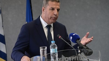 Λαλούσης για μεταναστευτικό: Δεν υπάρχει καμία σχέση με το 2022