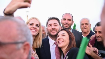 Ο «κληρονόμος» Ανδρουλάκης κατά του «καπηλευτή» Τσίπρα