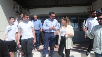 Μέλος του ΣΥΡΙΖΑ η «ταλαίπωρη» μαθήτρια που συνάντησε ο Τσίπρας