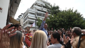 Εκλογές 2023 - «Βουλιάζουν» και πάλι οι πλατείες για τον Τσίπρα: ούτε οι υποψήφιοι δεν πατάνε (Βίντεο)