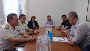 Ο Τσίπρας προτίμησε το επικοινωνιακό σόου από την κηδεία του Γιάννη Μαρκόπουλου