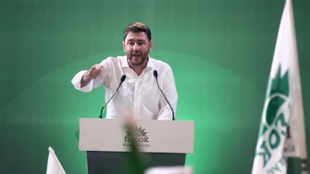 Κόντρα ΠΑΣΟΚ-ΣΥΡΙΖΑ για πλειστηριασμούς: Ανδρουλάκης - Ο κ. Τσίπρας έχει κοντά του την κα. Κατσέλη, μέλος ΔΣ ενός fund