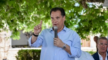 Εκλογές 2023: viral ατάκα σε Γεωργιάδη - Γεια σου μωρό μου! Αλανιάρη και ζημιάρη!