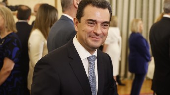 Κώστας Σκρέκας: Το καλάθι του νοικοκυριού θα συνεχιστεί