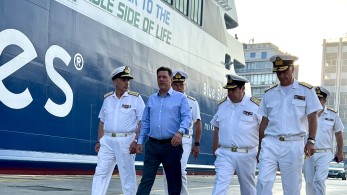 Στο λιμάνι του Πειραιά ο Βαρβιτσιώτης: Με ασφάλεια η ταξιδιωτική εμπειρία