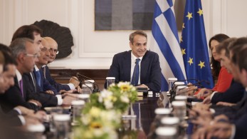 Συνεδριάζει το Υπουργικό Συμβούλιο - Στο επίκεντρο οι φωτιές