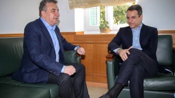 Αυτοδιοικητικές εκλογές: Η σχέση εντιμότητας Μητσοτάκη - Αρναουτάκη