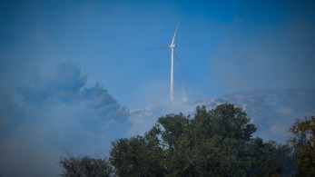 Λάσπη και fake news στην ανεμογεννήτρια Λάσπη και fake news στην ανεμογεννήτρια