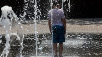 Προ των πυλών καύσωνας διαρκείας