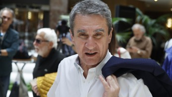 Ανδρέας Λοβέρδος: αποχώρηση, αλλά όχι αποστρατεία