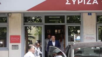 Ο Τσίπρας «εκδικείται» τον ΣΥΡΙΖΑ: παρατηρητής του… χάους