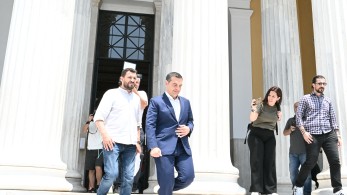 Παραίτηση Τσίπρα: κληρονομιά του η καταστροφολογία, τα fake news και η μαύρη προπαγάνδα