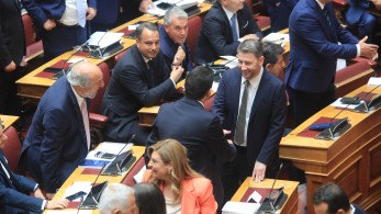Η Βουλή, η παραίτηση Τσίπρα και η «εκδίκηση» του…  Ανδρουλάκη