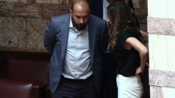 ΣΥΡΙΖΑ: χαμός στο κόμμα λόγω του... «ταραξία» Τζανακόπουλου