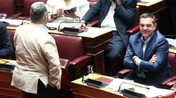 ΣΥΡΙΖΑ: το φάντασμα της διάσπασης και η επιστροφή του… παράκλητου