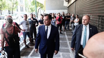 Από μηχανής θεός ο Γεωργιάδης για χήρα που περίμενε 22 μήνες τη σύνταξη