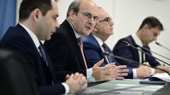 Οι νέοι μισθοί στο δημόσιο - Στα 1.476 ευρώ το μέσο ετήσιο όφελος