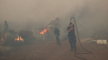 Πυρκαγιά στην Κέρκυρα: Μήνυμα από το 112 για προληπτική εκκένωση οικισμών