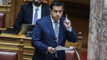 Συνάντηση Μηταράκη-Εκκλησίας της Ελλάδας για τις νέες ταυτότητες